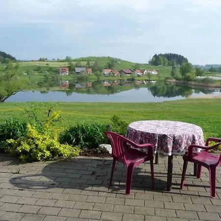 여관 Gastehaus Am Muttelsee *