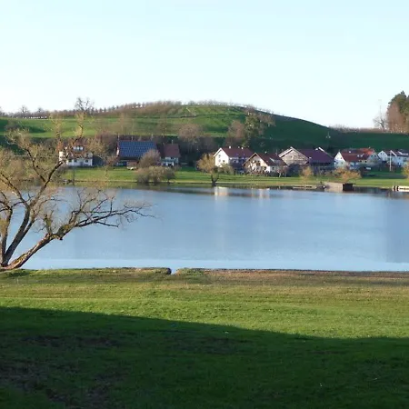 Gastehaus Am Muttelsee * 테트낭