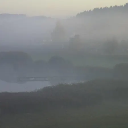 Gastehaus Am Muttelsee 테트낭