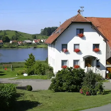 Gastehaus Am Muttelsee Tettnang
